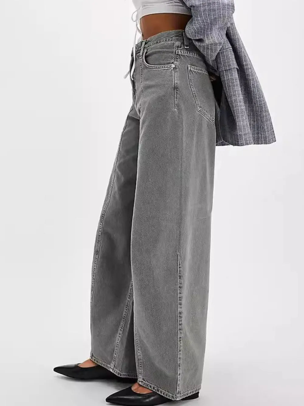 Wide Leg Jeans with Pockets