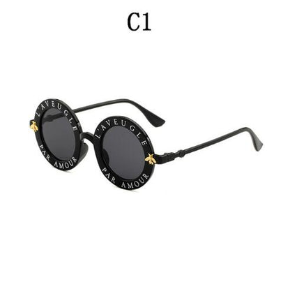 Retro English Letters Little Bee Round Sunglasses